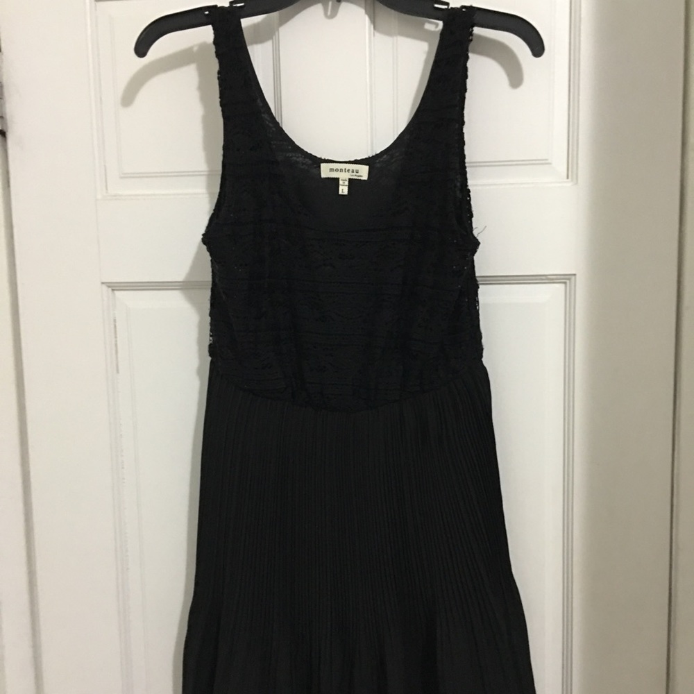 BLACK MIDI DRESS